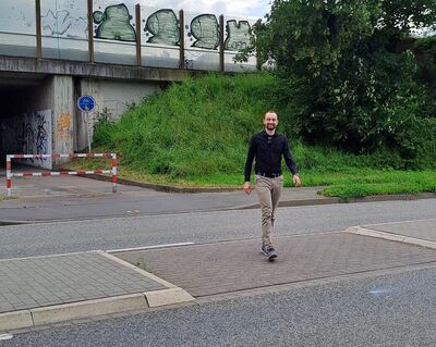 Hat gut nach links und rechts geguckt: Bürgermeisterkandidat Jan Badinsky, SPD